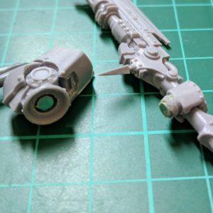 A magnetised spear hand